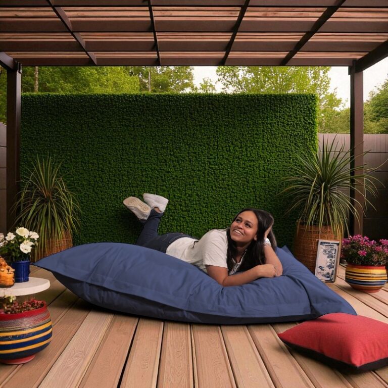 Terrasse et pouf géant extérieur