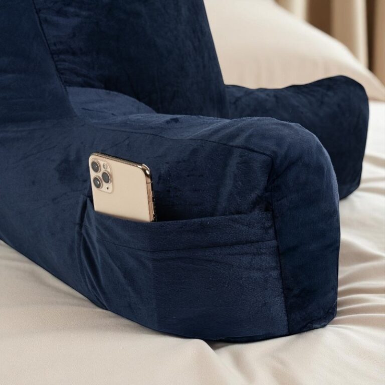 Coussin de lecture velours poche latérale