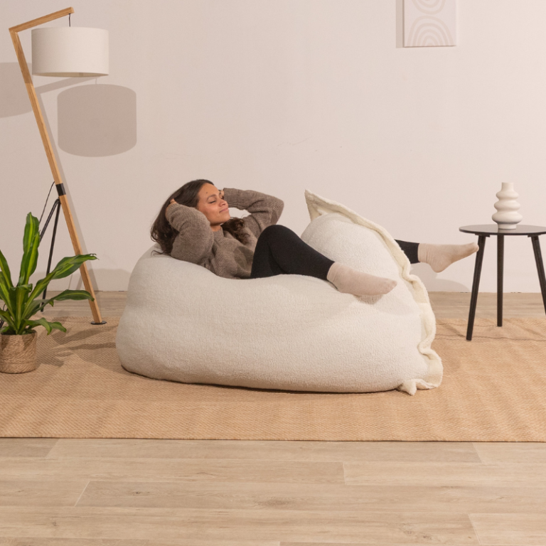 Pouf 140x180 cm bouclette blanc cassé Bananair